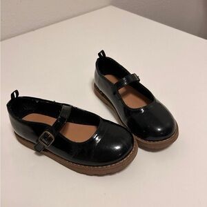Old Navy Black Kids Mary Jane Dress Shoes